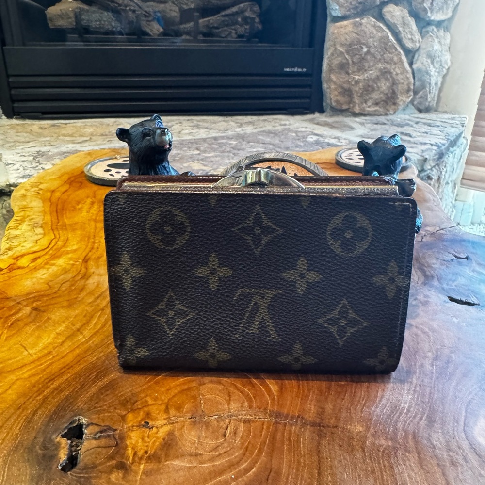 LOUIS VUITTON Monogram Porte Monnaie
Billets Viennois Wallet converted vintage - Picture 3 of 16